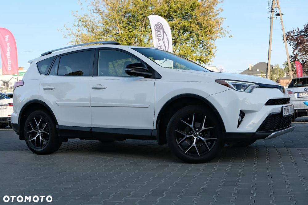 Toyota RAV4 - 3