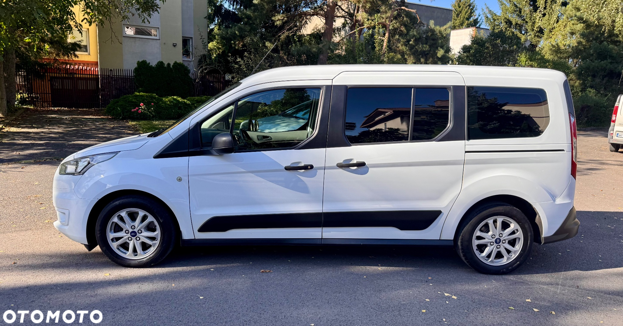 Ford Tourneo Connect 1.5 EcoBlue Active - 4