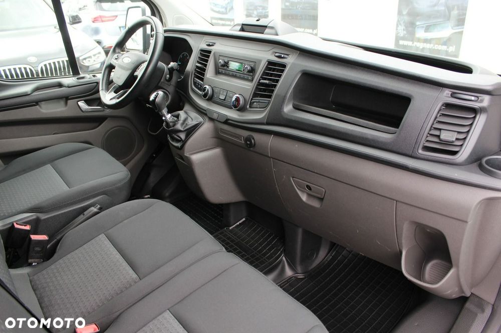 Ford Transit Custom - 11