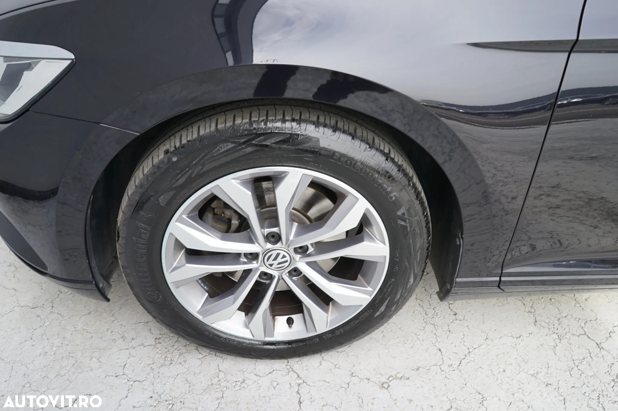 Volkswagen Passat Variant 2.0 TDI DSG Comfortline - 10