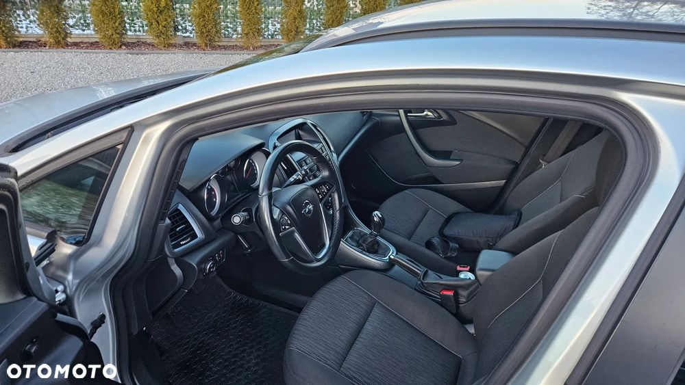 Opel Astra 1.4 T Enjoy - 28