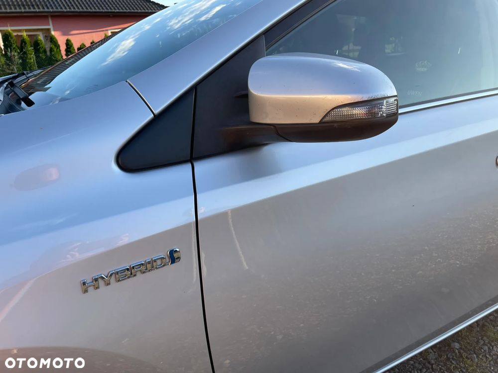 Toyota Auris 1.8 HSD Luna - 28