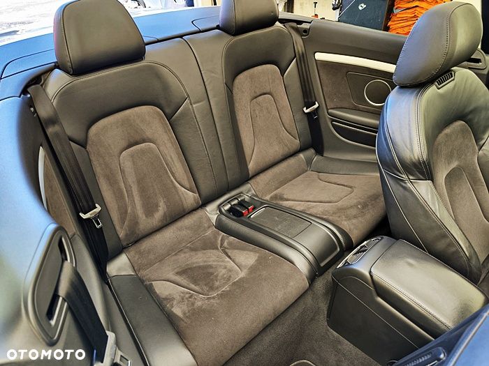 Audi S5 Cabrio S tronic - 36