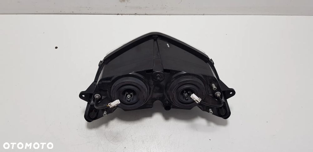 Piaggio MP3 300 Yourban Reflektor Lampa Przód - 4