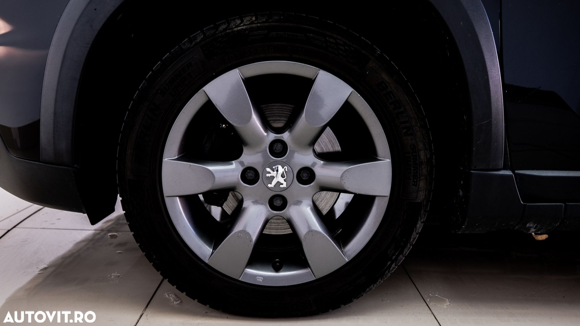 Peugeot 2008 BlueHDi FAP 120 STOP & START GT-Line Edition - 10