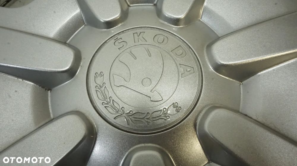 KOŁPAKI DEKLE 14 SKODA ORYGINAŁ - 2