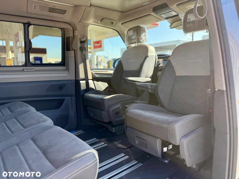 Volkswagen California - 32