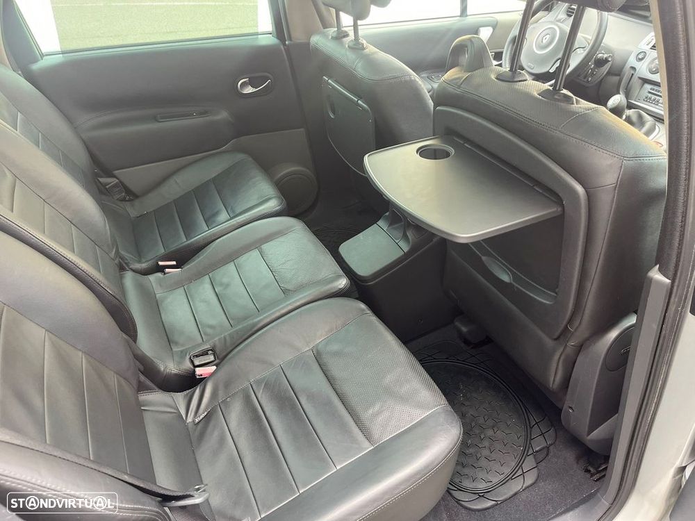 Renault Scénic 1.5 dCi SE Exclusive - 12