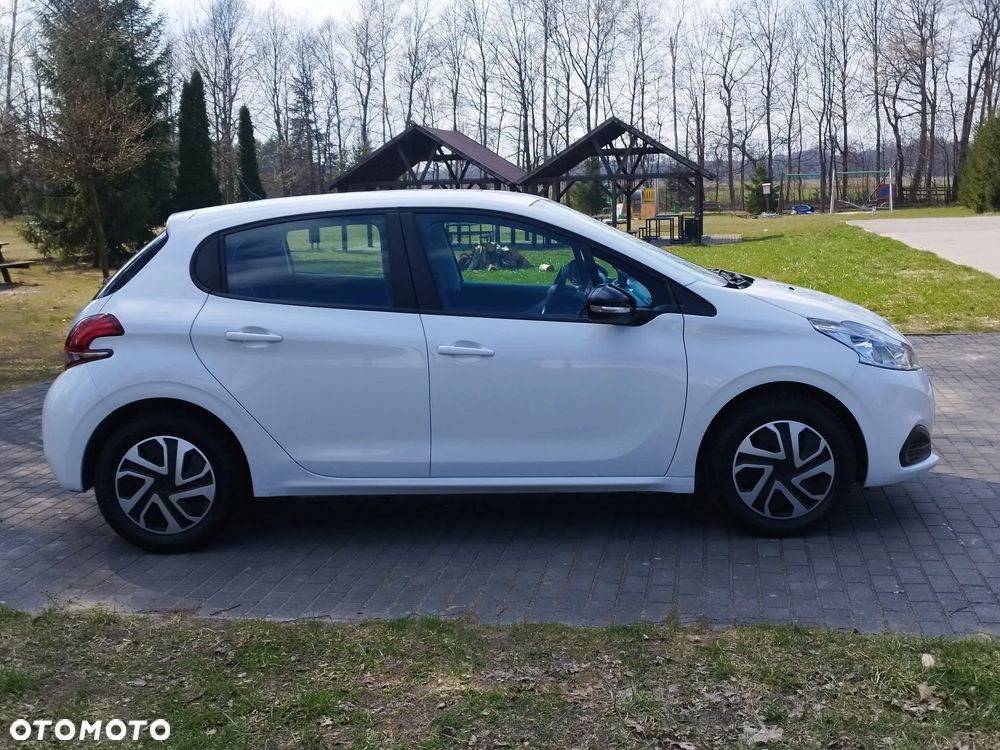 Peugeot 208 PureTech 68 Like - 3