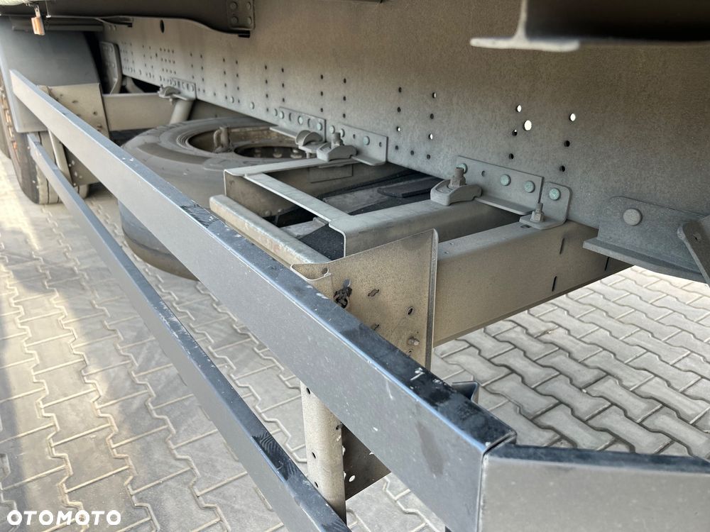 Schmitz Cargobull Standard 5x2018 podnoszony dach z Niemiec  / OŚ PODNOSZONA / ładne opony / od pierwszego właściciela / OKAZJA - 9