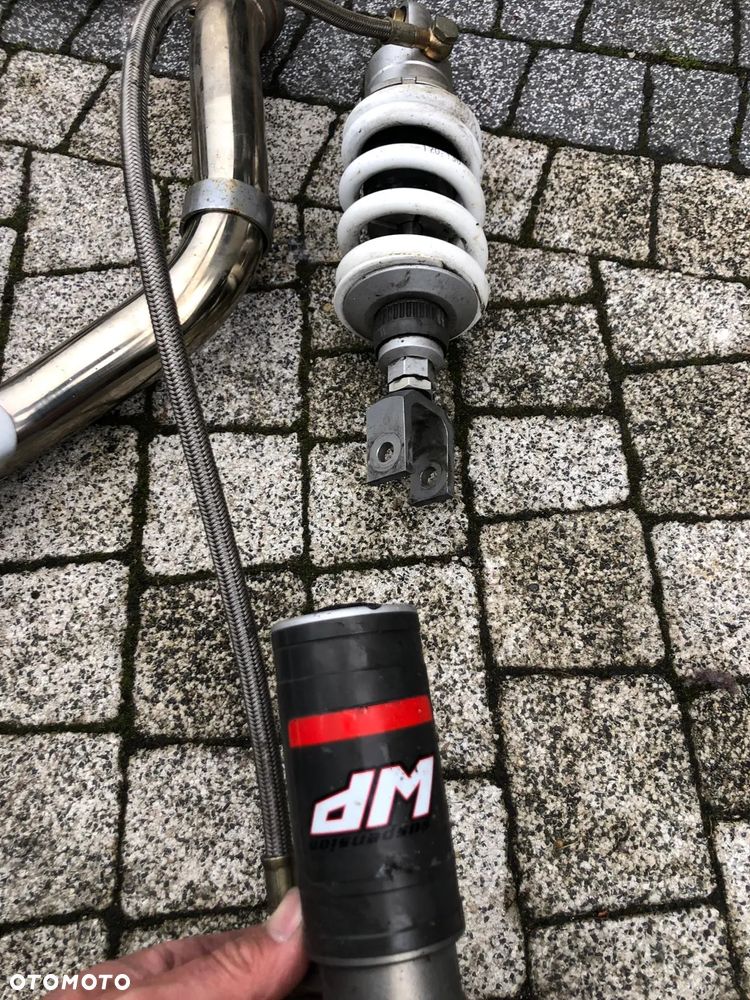 Honda Hornet 600 wydech pług nadkole daszek regulacja amortyzator WP - 2