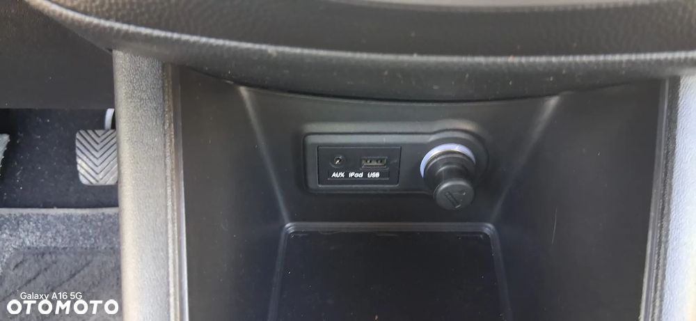 Hyundai ix20 1.4 blue Comfort - 18