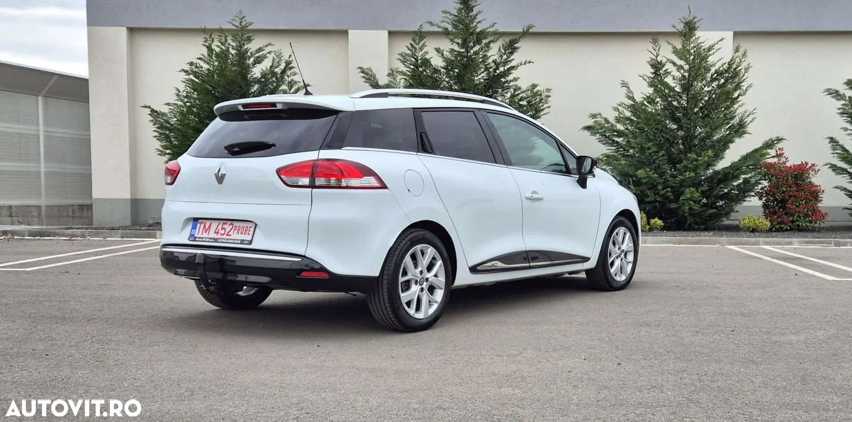 Renault Clio - 8