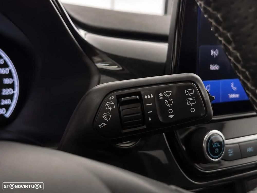 Ford Fiesta 1.5 EcoBoost S&S c/ Pack Pele Exclusiva ST - 37
