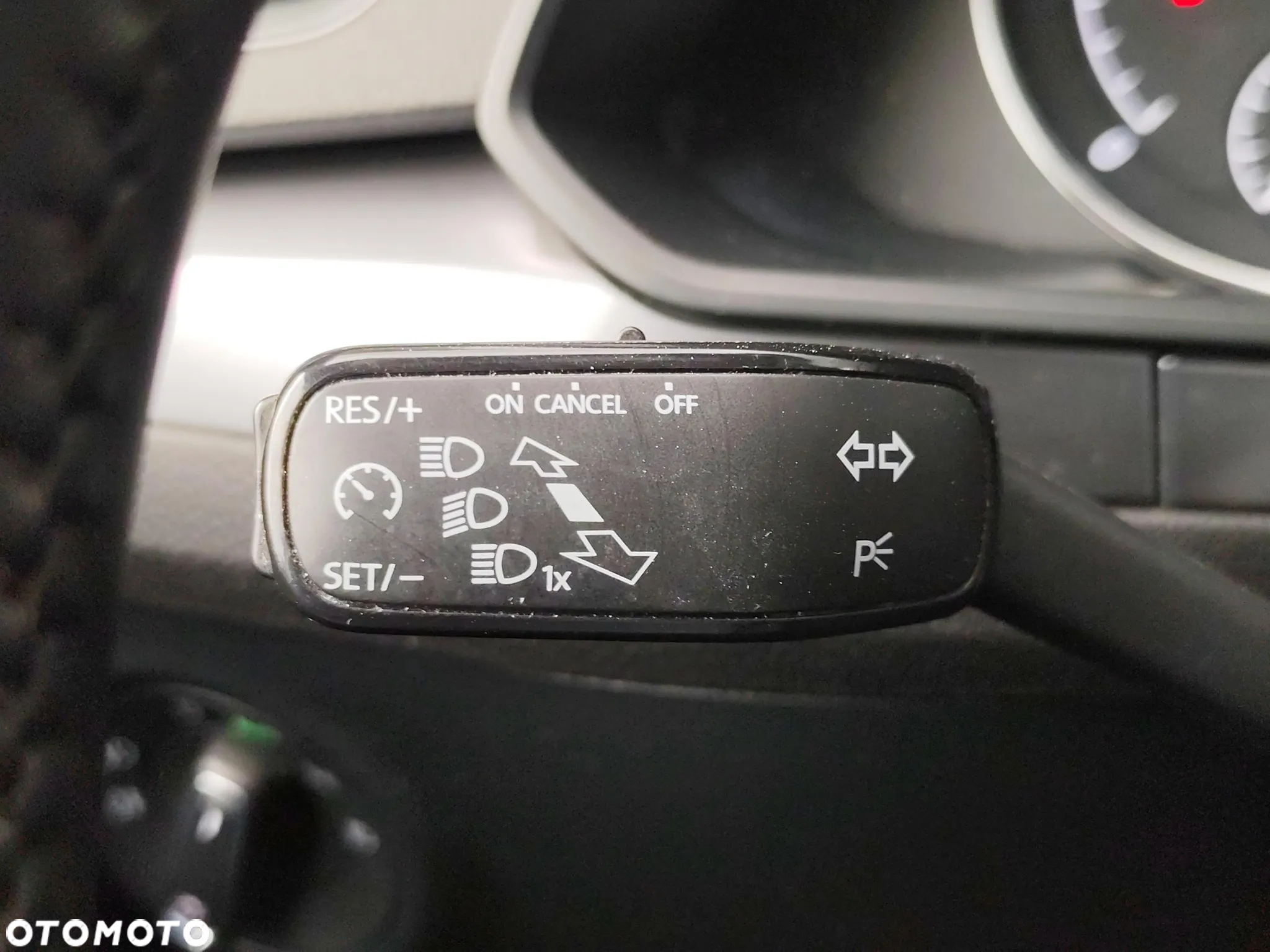 Skoda Superb 2.0 TDI SCR Ambition - 21