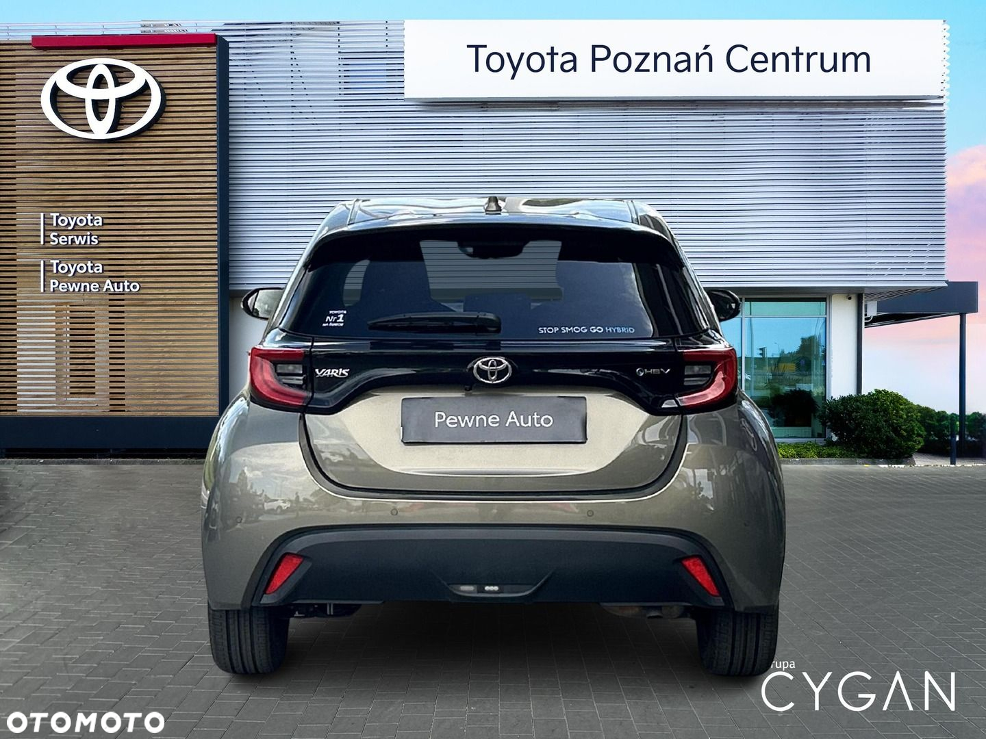 Toyota Yaris Hybrid 1.5 Style - 4