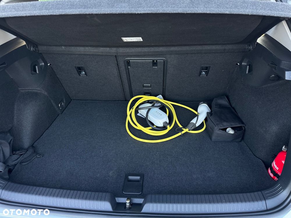 Volkswagen Golf VIII 1.4 TSI Plug-In Hybrid Style DSG - 18