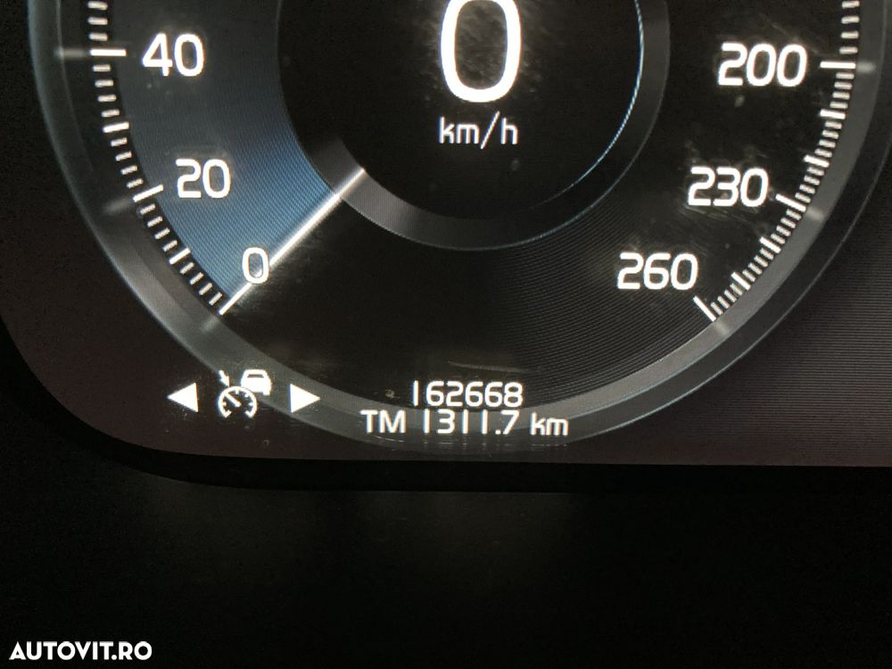 Volvo XC 60 D5 AWD Geartronic Inscription - 3