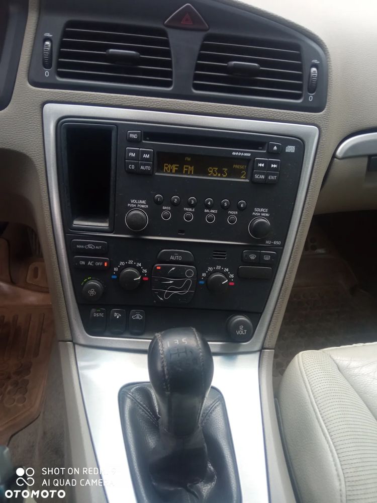 Volvo S60 2.4D5 Momentum - 8