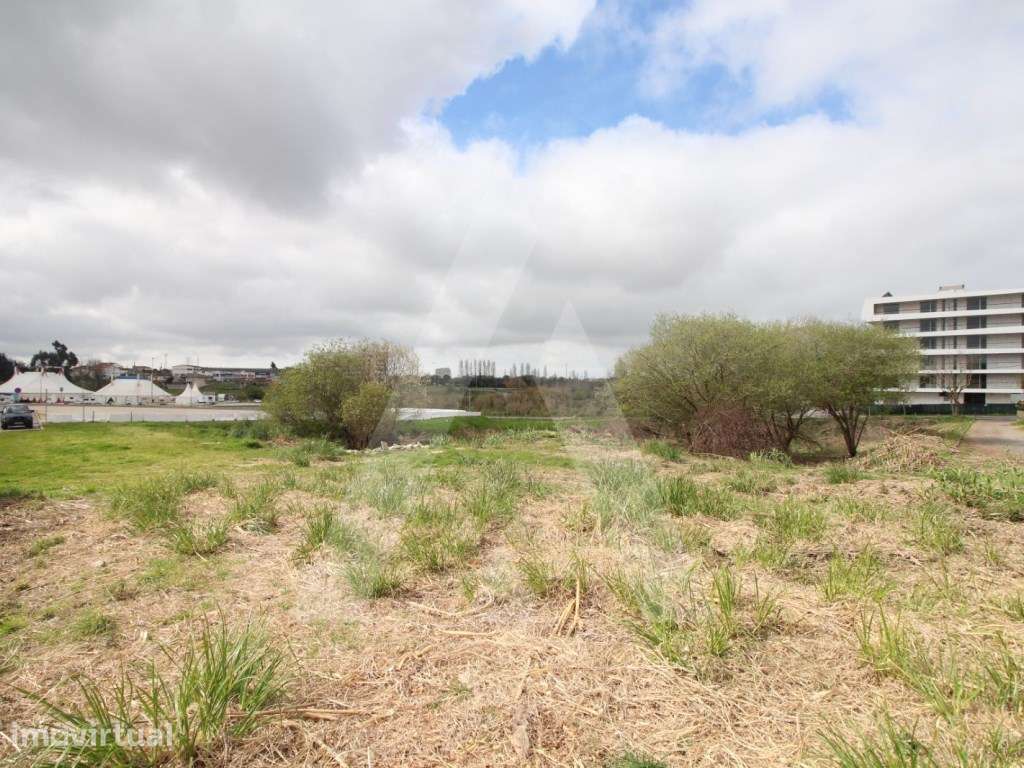 Lote para construção em altura em Aveiro - Grande imagem: 3/6