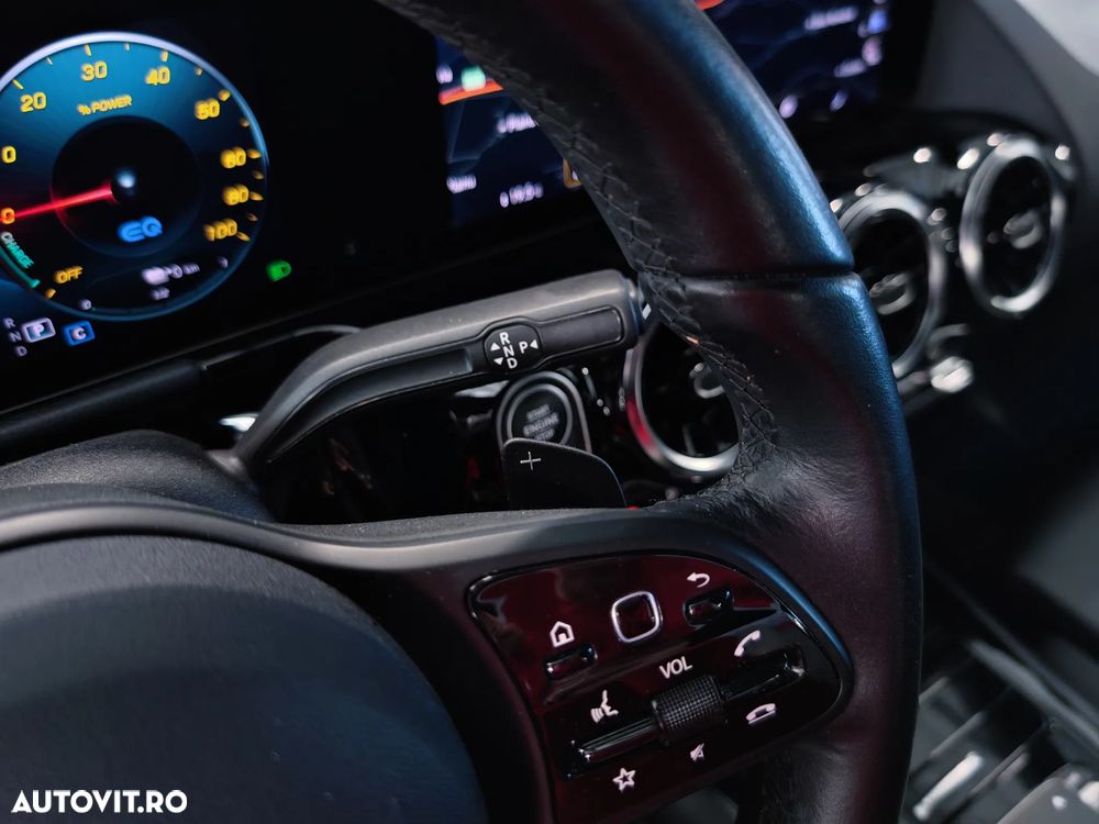 Mercedes-Benz GLA 250 e 8G-DCT - 25