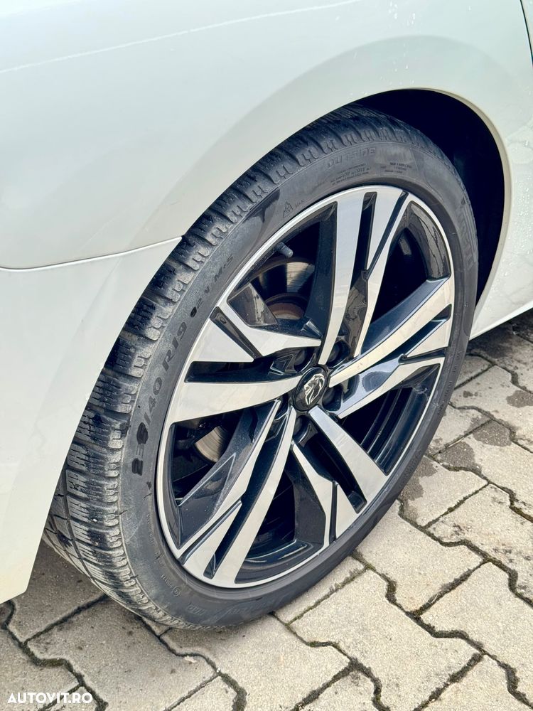 Peugeot 508 2.0 BlueHDI FAP BVA GT - 12