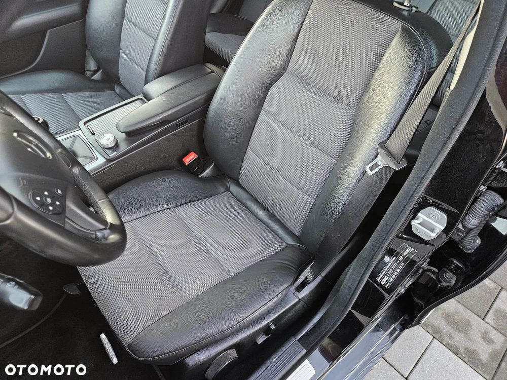 Mercedes-Benz Klasa C 180 CGI BlueEFFICIENCY Avantgarde - 9