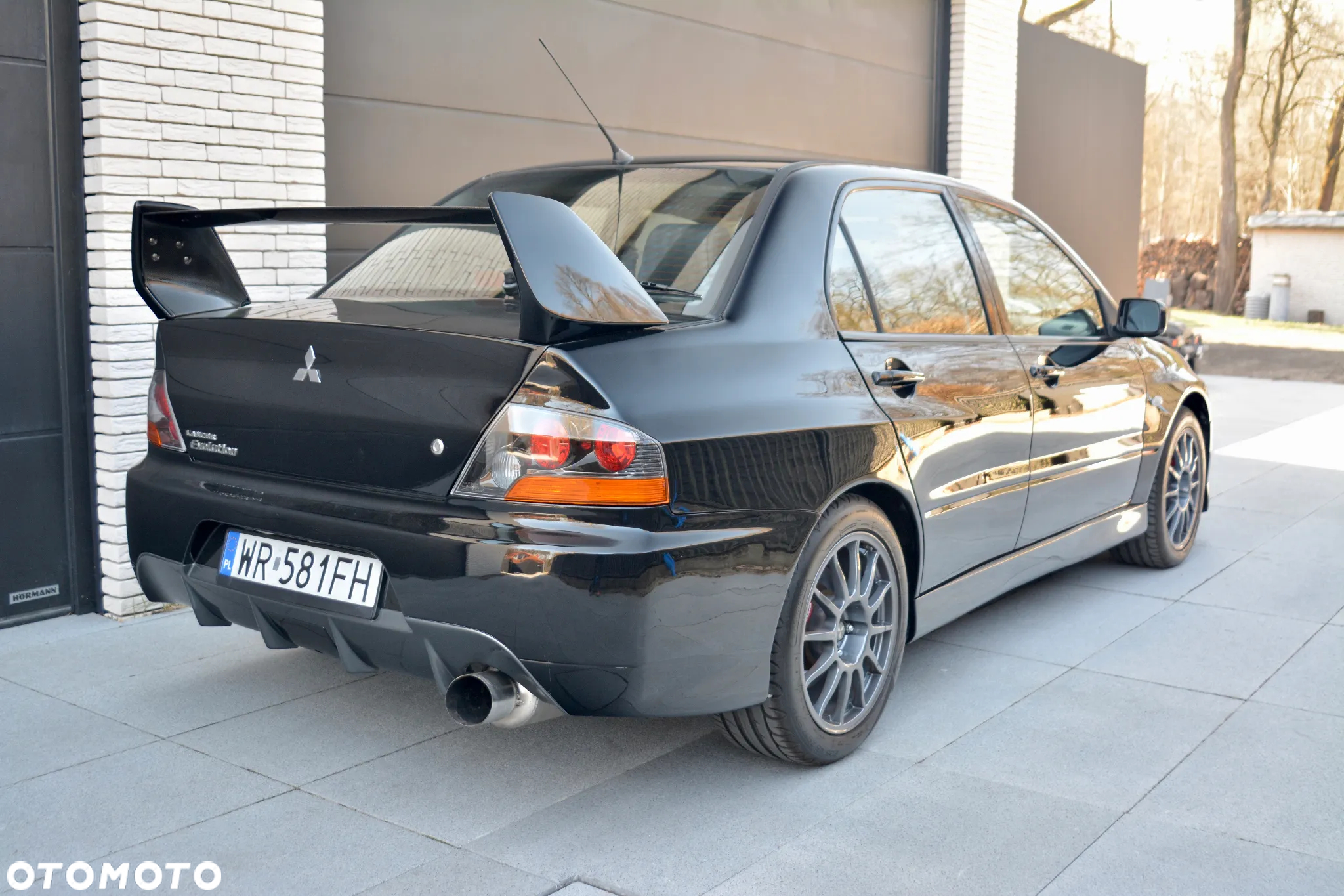Mitsubishi Lancer Evolution - 4