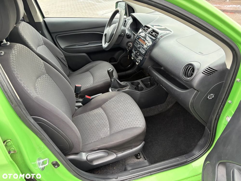 Mitsubishi Space Star 1.0 Inform - 10