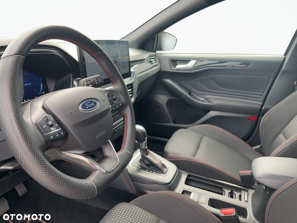 Ford Focus - 10