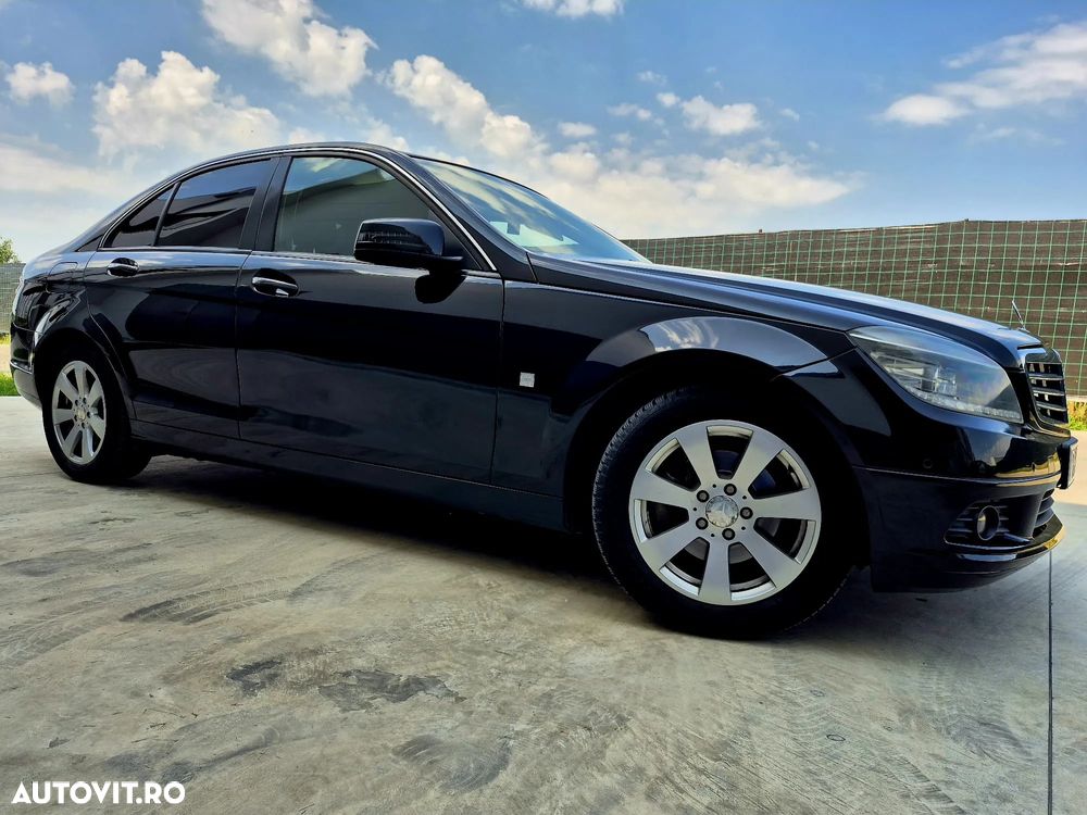 Mercedes-Benz C - 4