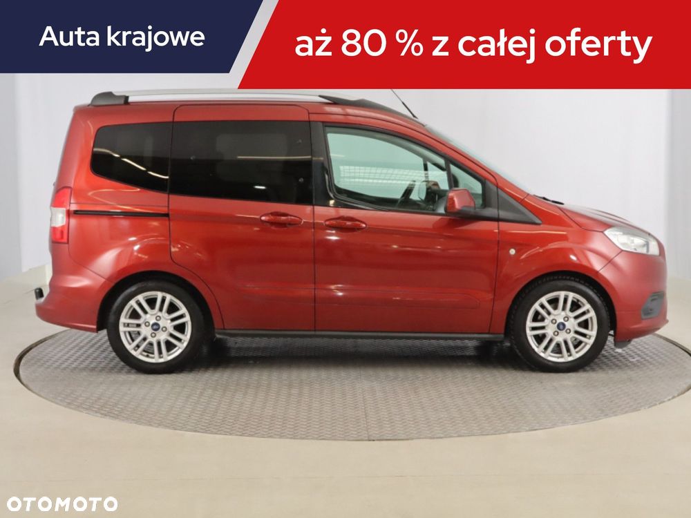 Ford Tourneo Courier - 8