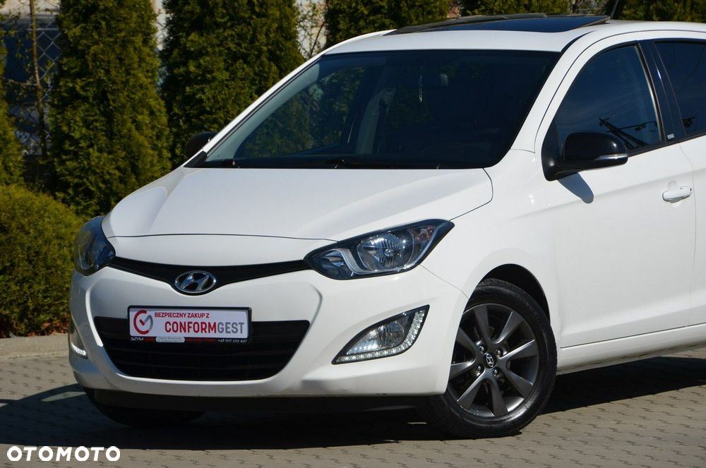 Hyundai i20 - 11