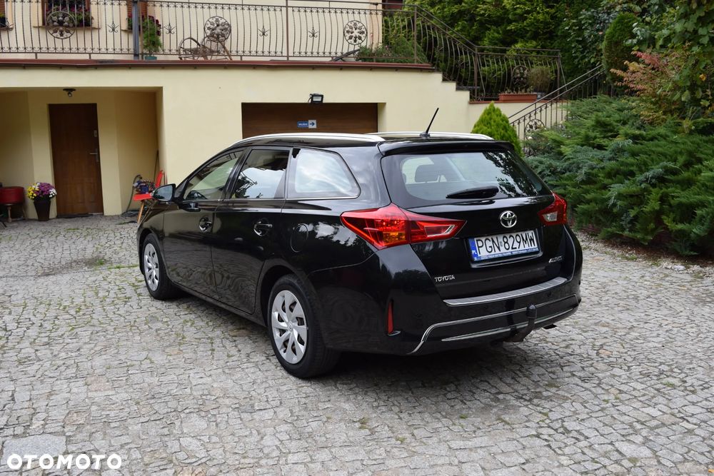 Toyota Auris 1.4 D-4D Design Edition - 5