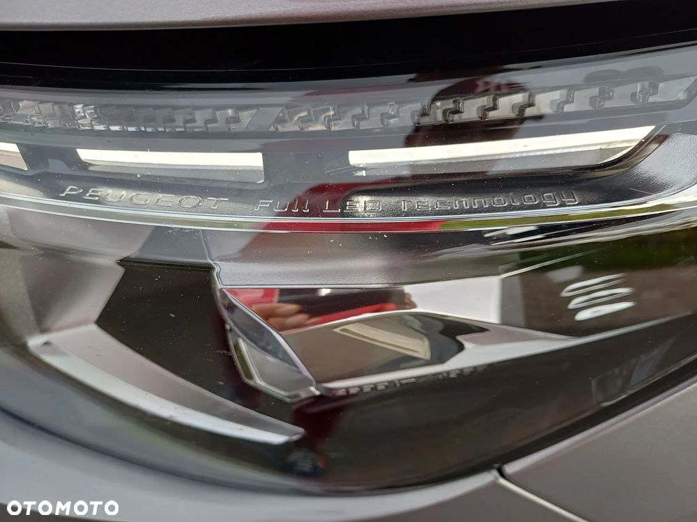 Peugeot 5008 BlueHDI 180 EAT8 GT - 11