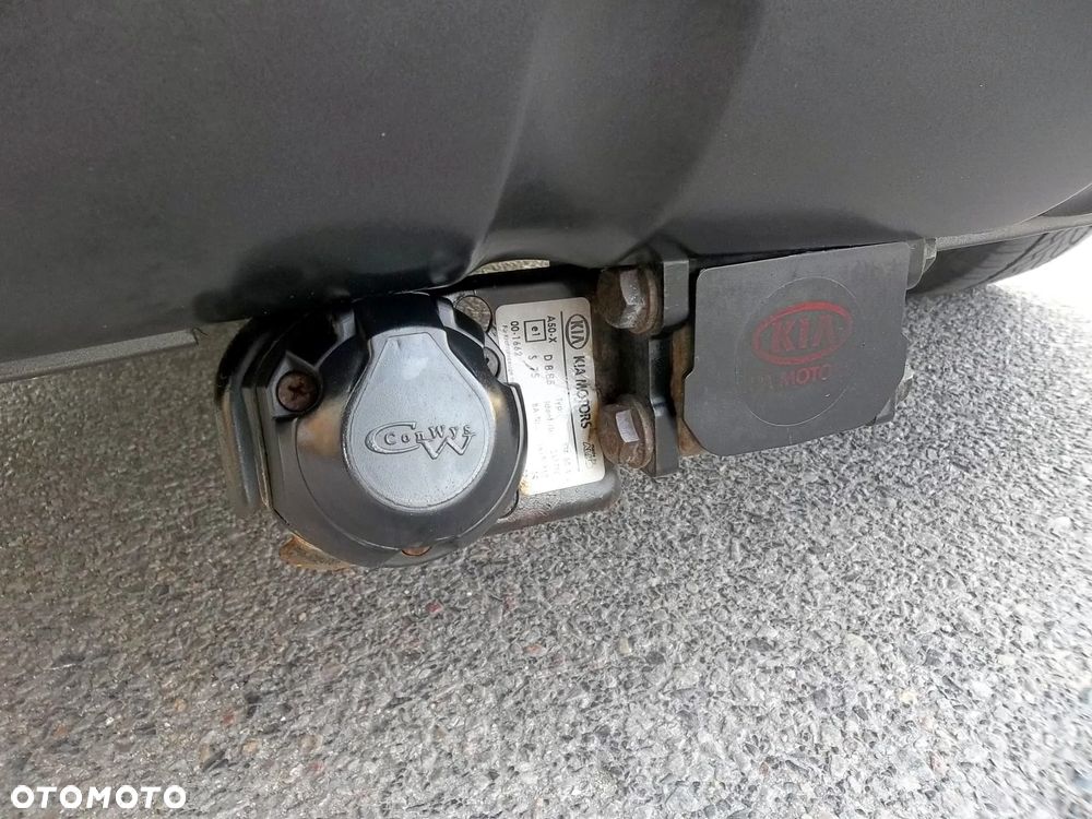 Kia Carens 2.0 CVVT Automatik EX Top - 23