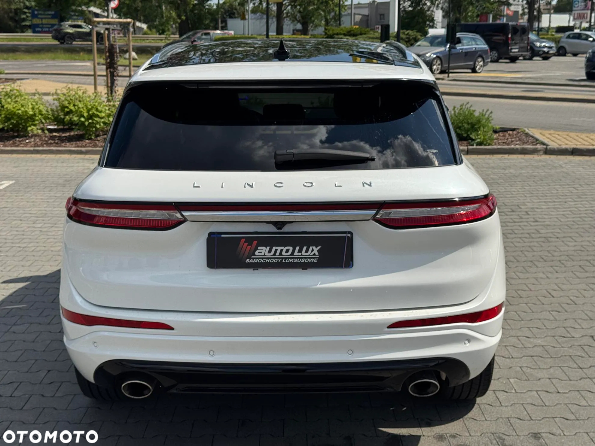 Lincoln Corsair - 20