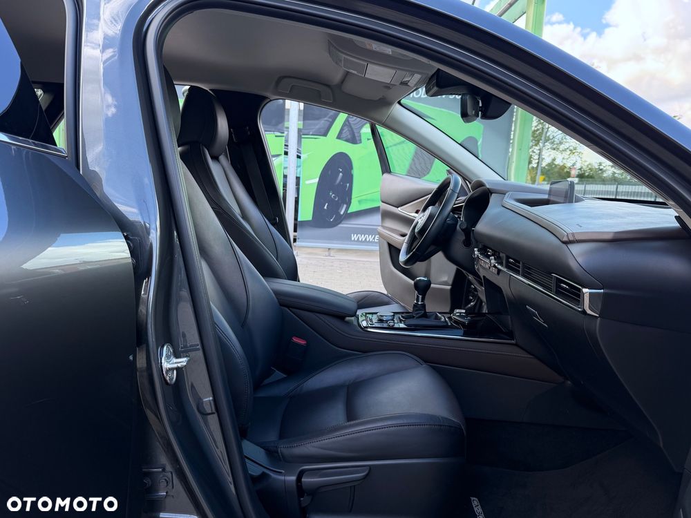 Mazda CX-30 2.0 mHEV Hikari 2WD - 33