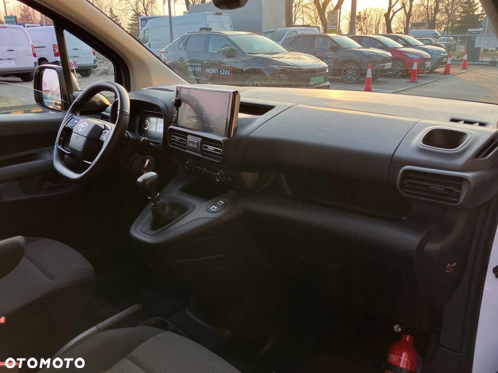 Toyota Proace City - 15