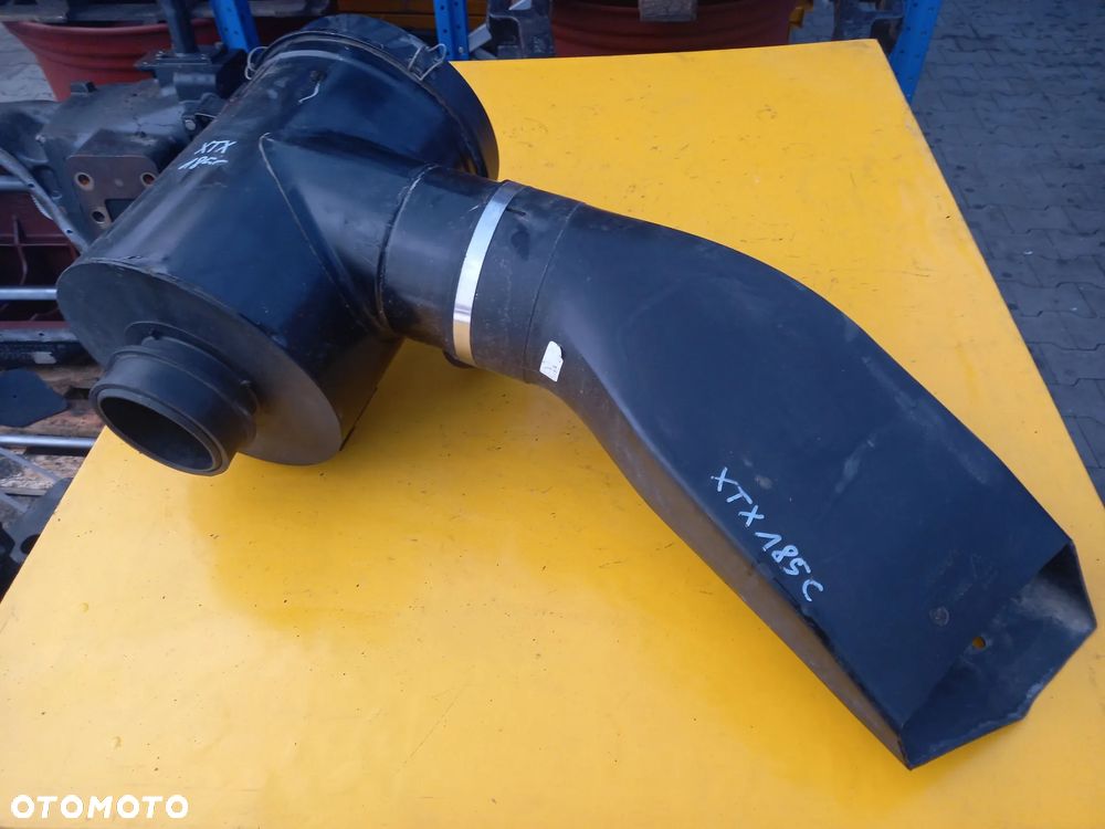 Obudowa filtra powietrza McCormick XTX - 5