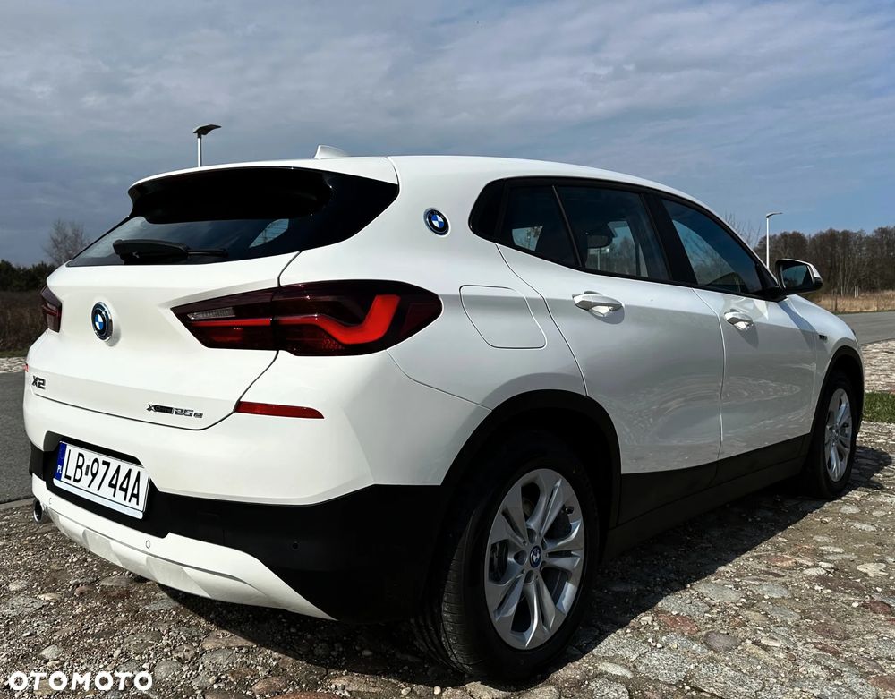 BMW X2 - 8