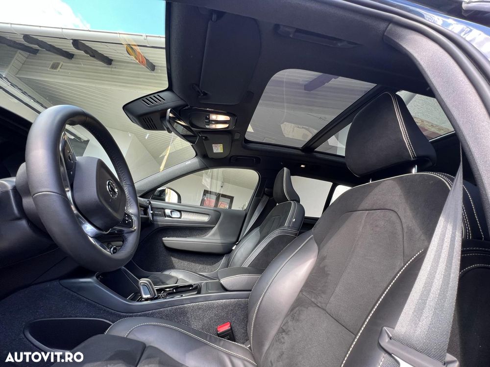 Volvo XC 40 Recharge Twin Motor AWD Ultimate - 28