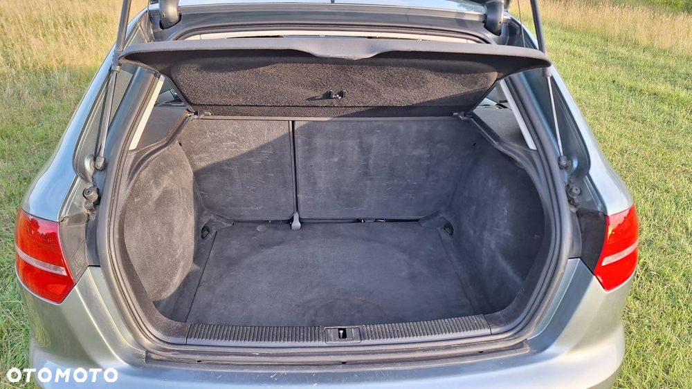 Audi A3 Sportback - 16