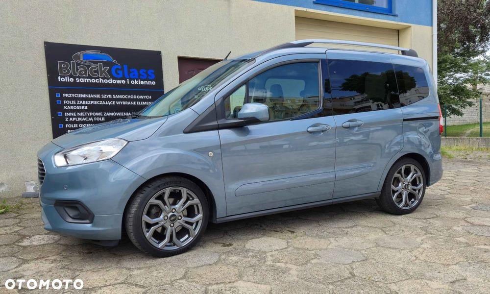 Ford Tourneo Courier 1.0 EcoBoost Titanium - 18