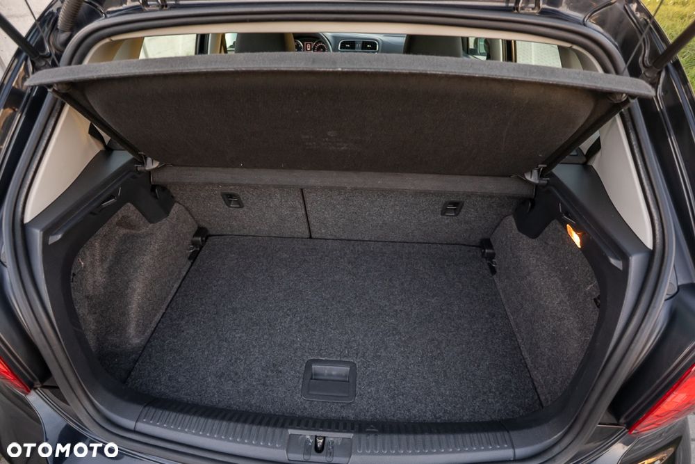 Volkswagen Polo 1.4 TDI Comfortline - 32