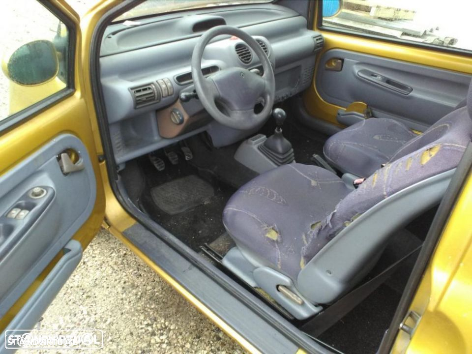 Renault Twingo gasolina de 1998 para peças - 5