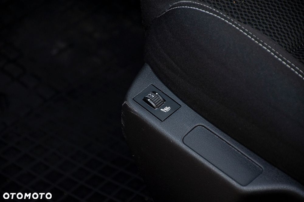 Citroën C4 BlueHDi 120 Stop&Start Business Class - 38