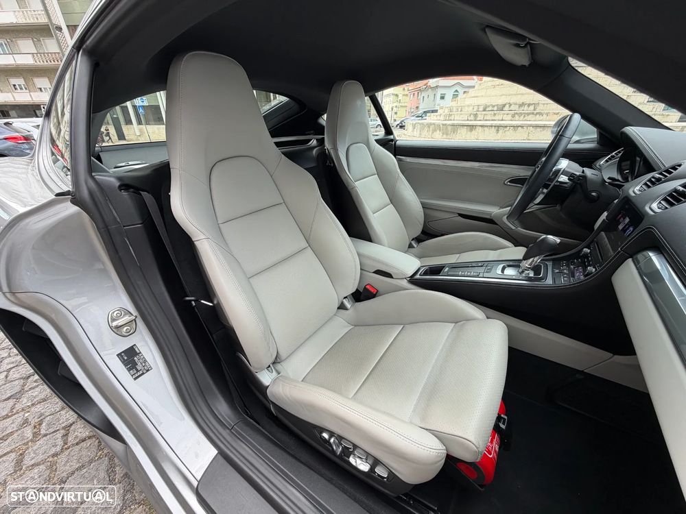 Porsche 718 Cayman 2.0 PDK - 9