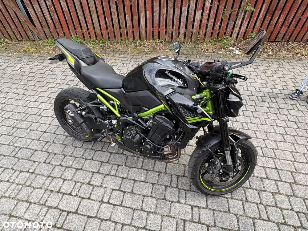 Kawasaki Z 900 - 14