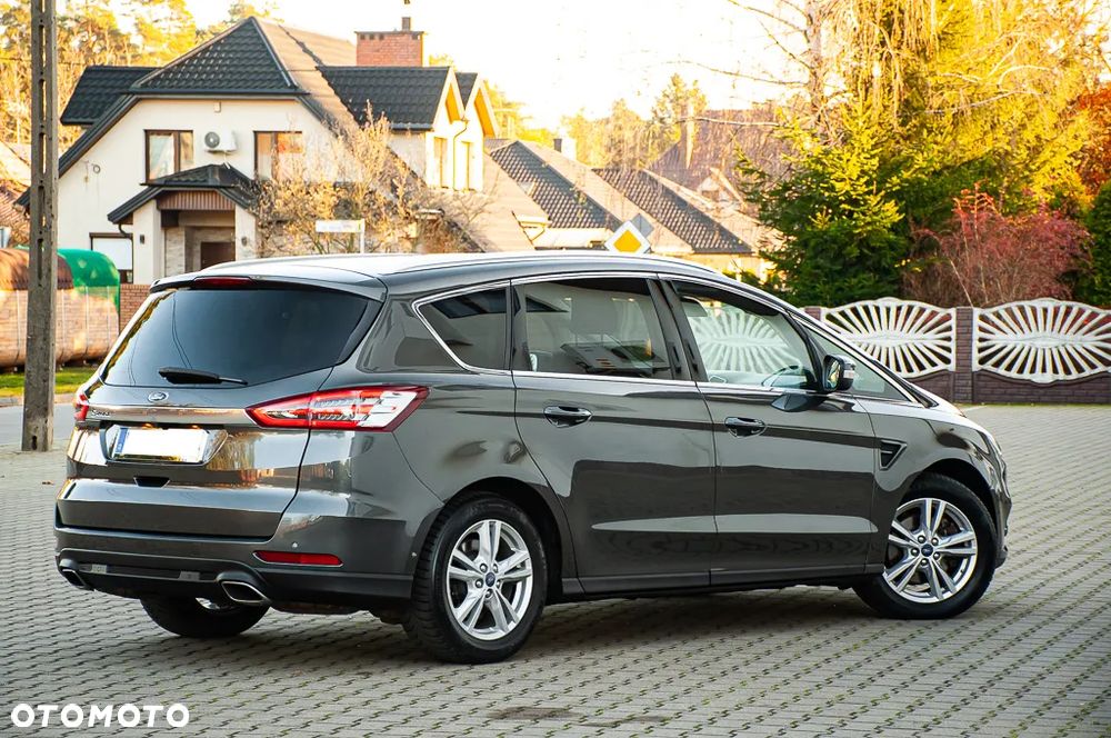 Ford S-Max 2.0 TDCi Titanium PowerShift - 12